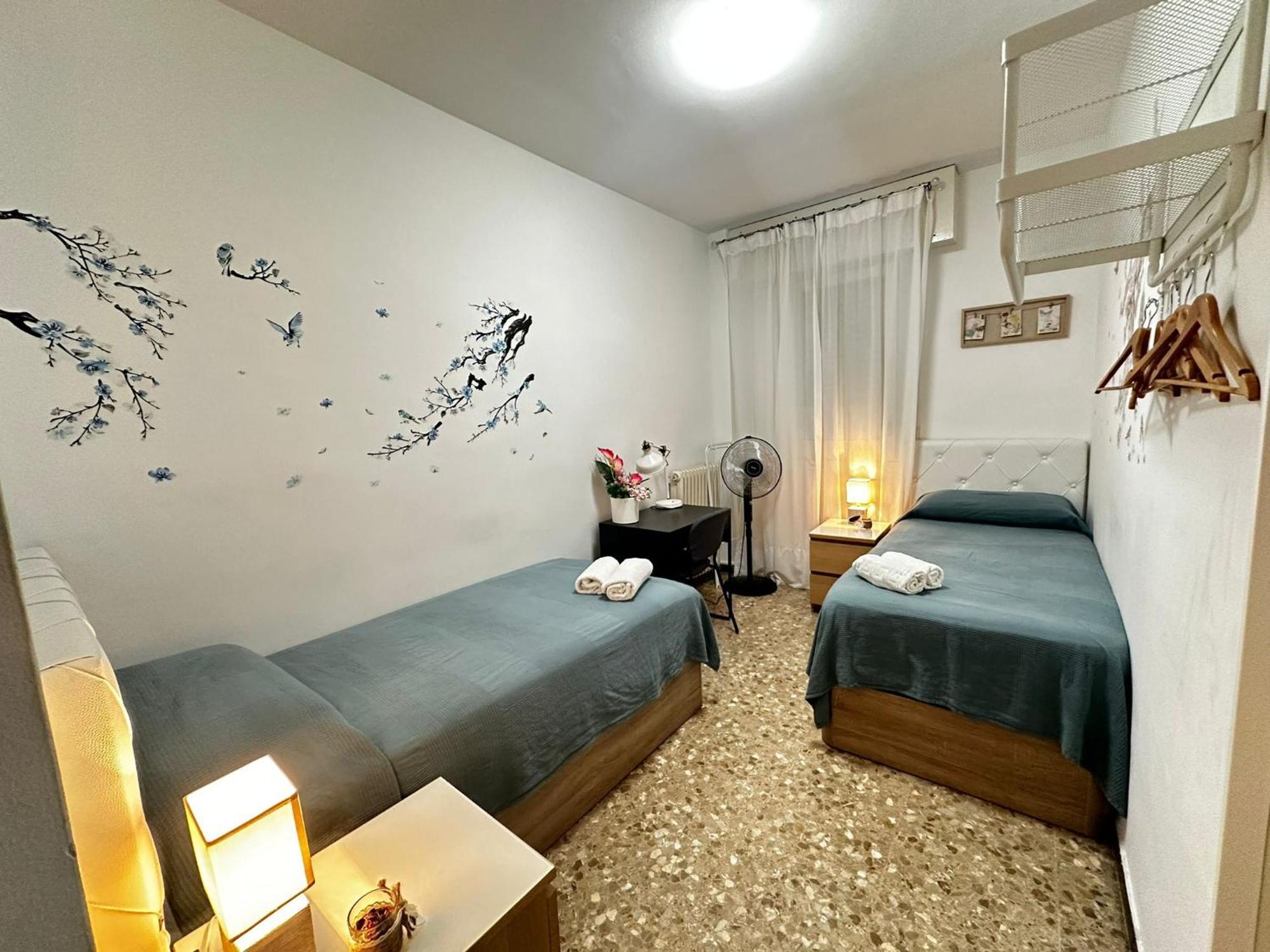 Alojamiento En Sepulveda Bed & Breakfast Barcelona